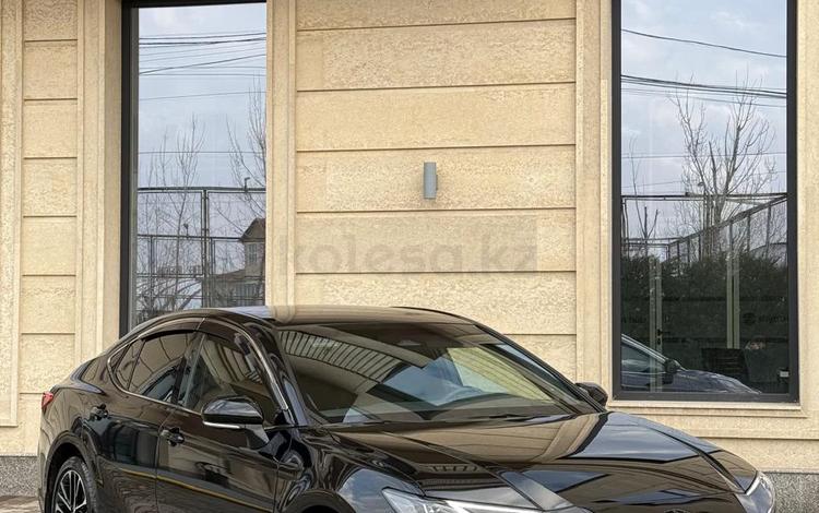 Toyota Camry — миниатюра 2