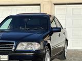 Mercedes-Benz C 200 1995 года за 2 200 000 тг. в Шымкент – фото 3