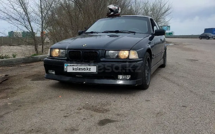 BMW 320 1996 годаүшін1 800 000 тг. в Алматы