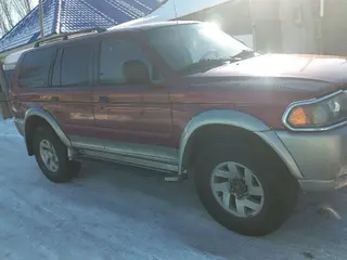 Mitsubishi Montero Sport