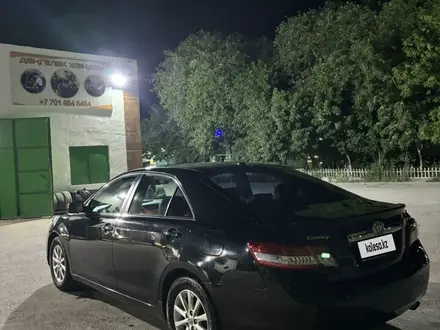 Toyota Camry 2011 года за 5 500 000 тг. в Жанаозен – фото 4
