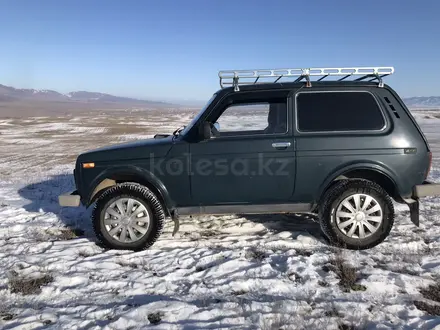 ВАЗ (Lada) Lada 2121 2000 года за 2 000 000 тг. в Алматы – фото 4