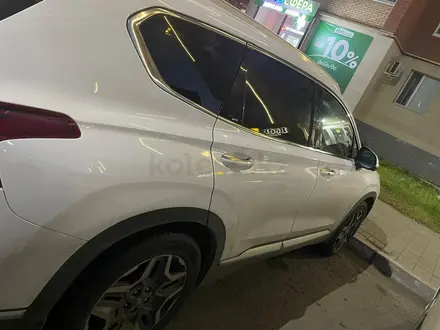 Hyundai Santa Fe 2021 года за 17 000 000 тг. в Костанай – фото 10