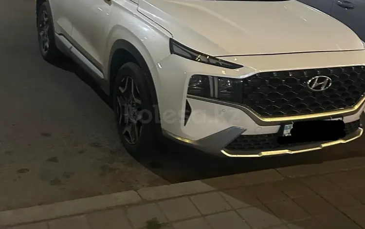 Hyundai Santa Fe 2021 года за 15 000 000 тг. в Костанай