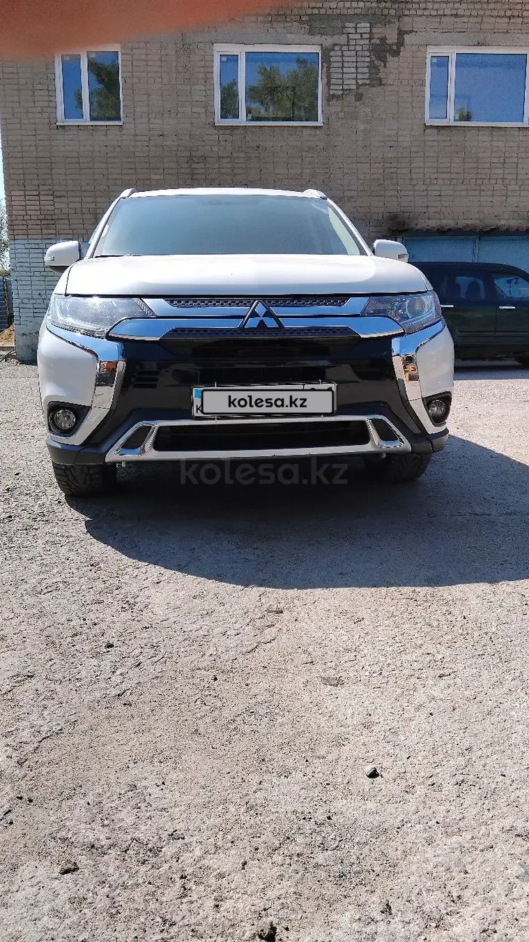 Mitsubishi Outlander, 2018