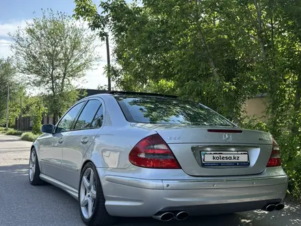 Mercedes-Benz E 55 AMG 2004 года за 9 000 000 тг. в Шымкент – фото 30