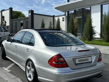 Mercedes-Benz E 55 AMG 2004 года за 9 000 000 тг. в Шымкент – фото 10