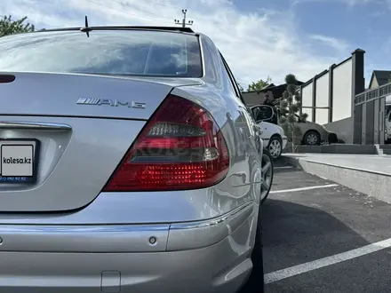 Mercedes-Benz E 55 AMG 2004 года за 9 000 000 тг. в Шымкент – фото 8