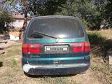 Volkswagen Sharan 1995 года за 1 150 000 тг. в Алматы – фото 2