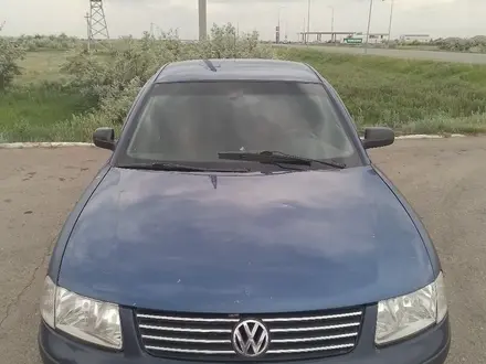 Volkswagen Passat 1997 года за 1 800 000 тг. в Астана – фото 7