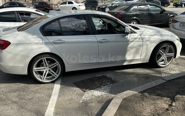 BMW 320 2017 года за 15 000 000 тг. в Алматы