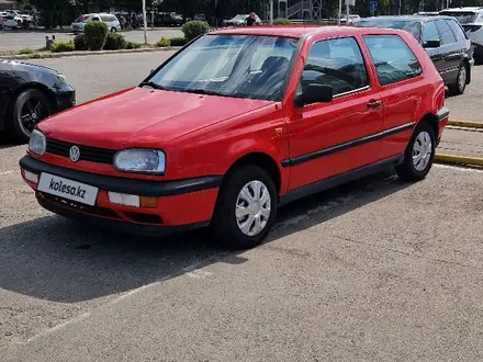 Volkswagen Golf 1993 года за 1 350 000 тг. в Алматы – фото 2