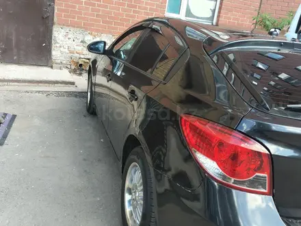 Chevrolet Cruze 2014 года за 3 200 000 тг. в Астана – фото 4