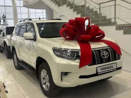 Toyota Land Cruiser Prado 2018 года за 21 800 000 тг. в Атырау