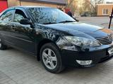 Toyota Camry 2004 года за 6 800 000 тг. в Актобе