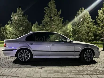 BMW 530 2001 года за 4 000 000 тг. в Алматы – фото 5