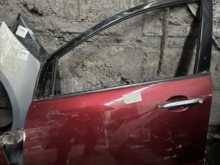 Двери на Subaru tribeca за 50 000 тг. в Караганда – фото 2