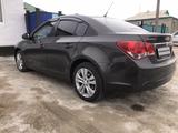 Chevrolet Cruze 2015 года за 3 900 000 тг. в Атырау – фото 2