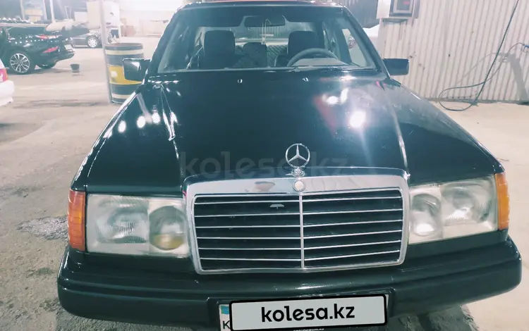 Mercedes-Benz E 230 1990 года за 1 000 000 тг. в Шымкент