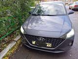 Hyundai Accent 2021 года за 8 800 000 тг. в Петропавловск – фото 2
