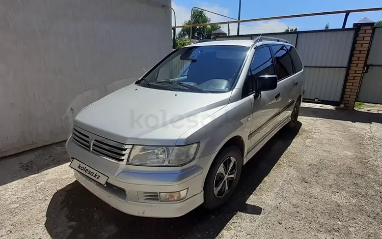 Mitsubishi Space Wagon 2004 годаfor3 300 000 тг. в Аксай