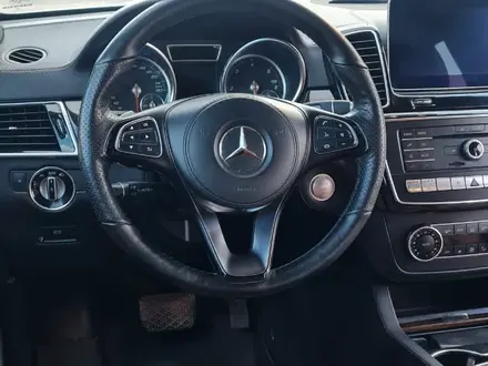 Mercedes-Benz GLS 350d 2018 года за 24 500 000 тг. в Астана – фото 13