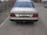 Mercedes-Benz E 260 1989 годаүшін1 200 000 тг. в Экибастуз