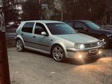 Volkswagen Golf 2002 года за 2 500 000 тг. в Караганда