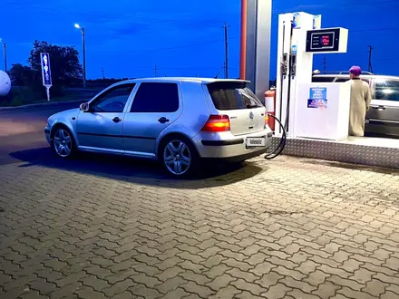 Volkswagen Golf 2002 года за 2 500 000 тг. в Караганда – фото 4