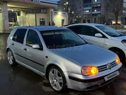 Volkswagen Golf 2002 года за 2 500 000 тг. в Караганда – фото 9