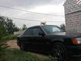 Mercedes-Benz E 260 1992 года за 1 700 000 тг. в Астана – фото 2