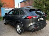 Toyota RAV4 2021 годаүшін12 700 000 тг. в Астана – фото 4