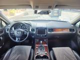 Volkswagen Touareg 2011 года за 10 000 000 тг. в Алматы – фото 5
