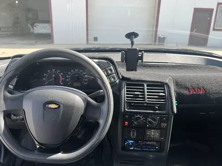 ВАЗ (Lada) 2110 2003 года за 800 000 тг. в Атырау – фото 4