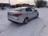 Kia Rio 2016 года за 4 000 000 тг. в Уральск – фото 2