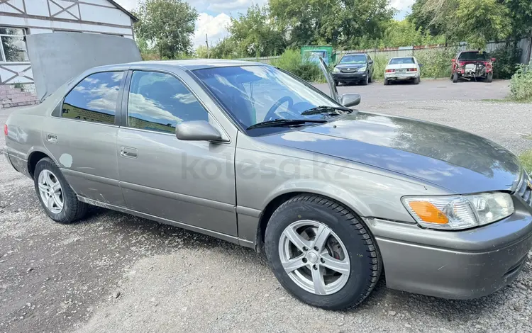 Toyota Camry 2001 годаүшін3 500 000 тг. в Алматы