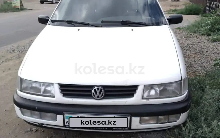 Volkswagen Passat 1994 годаүшін1 376 015 тг. в Жезказган