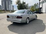 Mercedes-Benz E 230 1996 годаүшін3 950 000 тг. в Усть-Каменогорск – фото 2