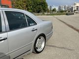 Mercedes-Benz E 230 1996 годаүшін3 950 000 тг. в Усть-Каменогорск – фото 3