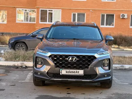 Hyundai Santa Fe 2020 года за 14 300 000 тг. в Костанай – фото 25