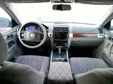 Volkswagen Touareg 2004 года за 4 500 000 тг. в Актау – фото 4