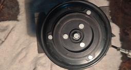 Клапанные крышки на двигатель VQ35DE за 40 000 тг. в Караганда – фото 3