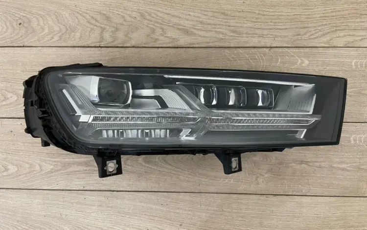 Фара Matrix от Audi Q7 за 780 000 тг. в Алматы