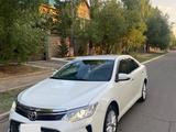 Toyota Camry 2015 годаfor11 000 000 тг. в Астана – фото 2