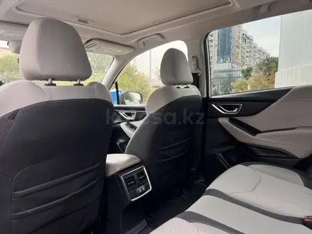 Subaru Forester 2021 года за 12 350 000 тг. в Алматы – фото 13