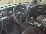 Toyota 4Runner 2017 года за 16 500 000 тг. в Тараз – фото 4