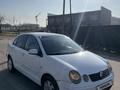 Volkswagen Polo 2006 года за 1 300 000 тг. в Алматы – фото 2