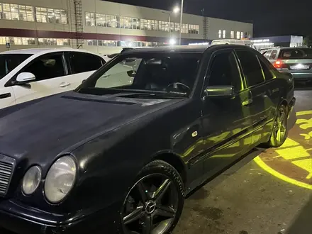 Mercedes-Benz E 240 1999 года за 3 300 000 тг. в Алматы – фото 8