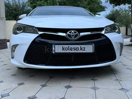 Toyota Camry 2016 года за 9 700 000 тг. в Алматы