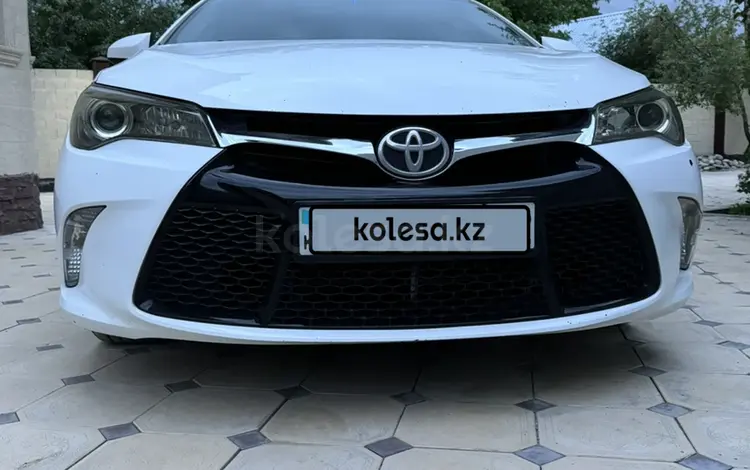 Toyota Camry 2016 года за 9 700 000 тг. в Алматы